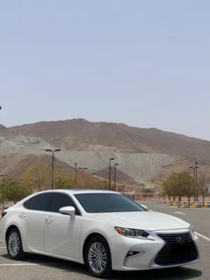 لكزس ES 350