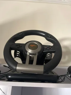 كتير حلوه تشبك على كلشي زي البلاي ستايشن ول إكسبوكس steering wheel