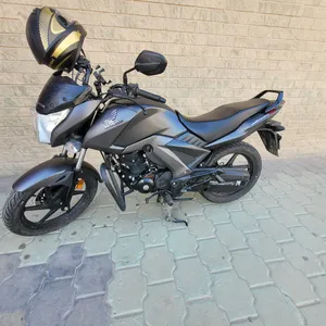 هوندا يونيكورن