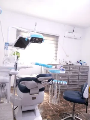 للبيع عيادة الياسين للطب العام وطب الأسنان  عيادة للبيع في إربد – الصريح. العيادة
