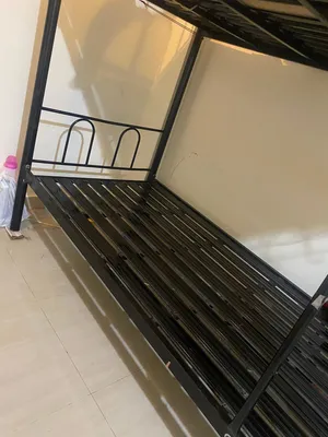 2 Bed spaces available Gaubra near 77 Shopping market