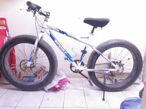 Fat bike دراجة هوائية