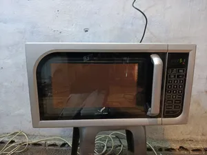 ميكرويف سيفتي ماكس لون سلفر 40L   تب نظافه شغال ميه بالميه قابل للتفاوض يوجد توصيل