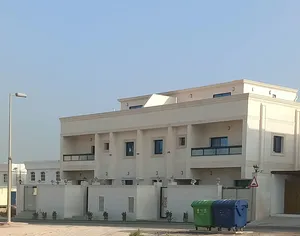 400 m2 More than 6 bedrooms Villa for Sale in Sharjah Al Fisht