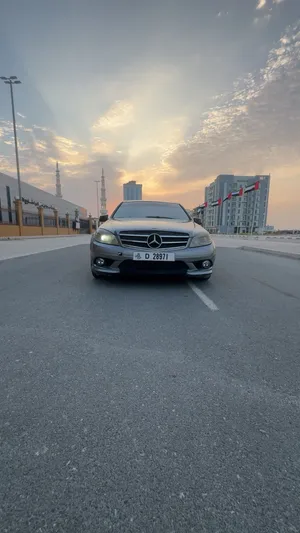 مرسيدس C200