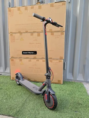 TROTTINETTE ÉLECTRIQUE AOVOPRO ES80 Moteur 350W Batterie Lithium 36V 10.5Ah Jusqu'à 31 Km