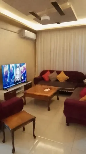 شقه للبيع خلف شارع الوينك مقابل مسجد المهتدون