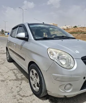 كيا بيكانتو للبيع (كاااااش) 2010