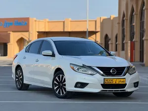 Used Nissan Altima in Al Batinah