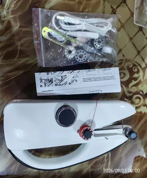 ماكينة خياطة