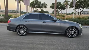 مرسيدس E350 خليجي 2019 صيانة الوكالة 117000 كم فقط