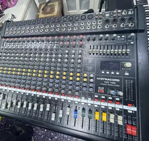متوفر مکسرDAYNACORD CMS 1600 اصلي بن معمر اكتار زيرو بور ...... امبرفير باهنجر 4000 وات و8 سماعات