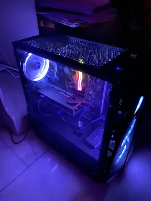 PC Gaming  للبيع بكرت rtx 5060