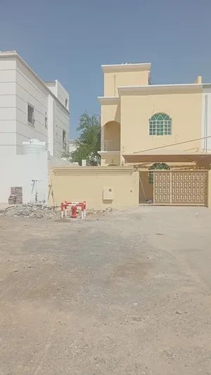 فيلا مستقله للايجار العامرات منطقه السادسه قريبه من سوق