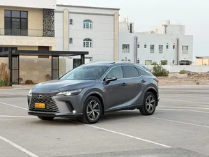 بدون حوادث صبغ الوكالة rx350 موديل 2023 بسعر مميز جدا