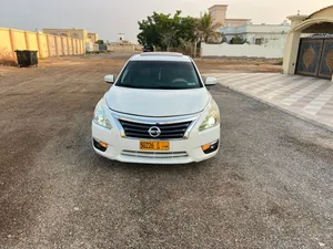Used Nissan Altima in Al Batinah