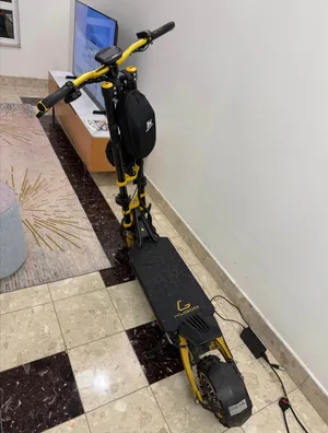 Kugoo Kirin LX11+ Electric Scooter – Upgraded Handlebar, 3,000 KM, Excellent Condition