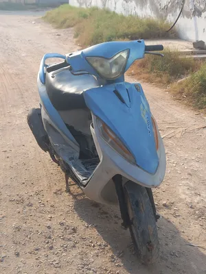 100cc 4stroke scooter for sale see description and price is negotiable works with no issues