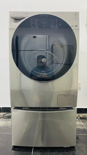 LG FULL AUTOMATIC WASHING MACHINE