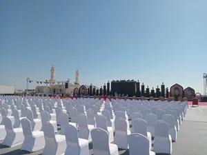 Rental of tables and chairs تأجير الكراسي والطاولات