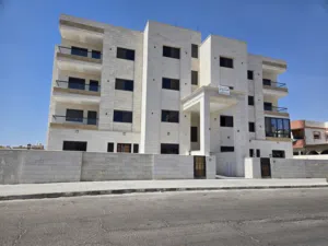 شقق فاخرة جديدة للبيع من المالك مباشرة – إسكان جديد و مميز في منطقة الثامنة