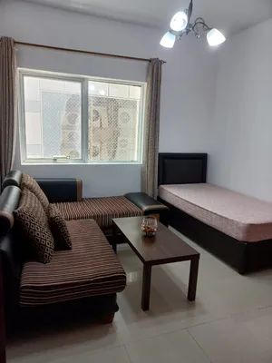 غرفة للإيجار / بنت موظفة