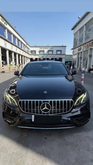 مارسيدس E300 موديل 2017