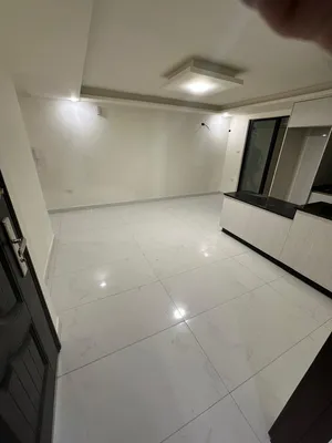 الجندويل ـ شقه فارغه للايجار مميزه جدا بإيجار 300 دينار