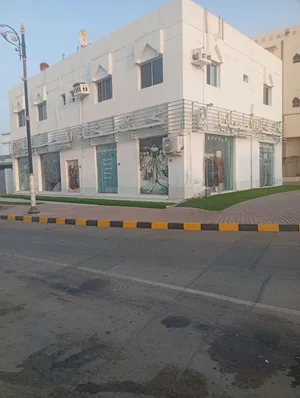 محل فساتين زفاف وسهره للبيع