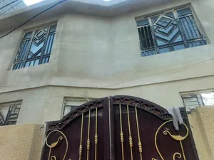 بيت 100 م طابقين في منطقة الطي