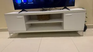 Tv unit طاولة تلفاز