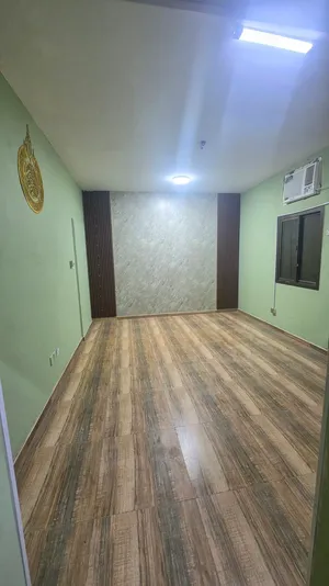 بالخوير مكتب أو عياده أو صالون للإيجار قريب مسجد الزواوي