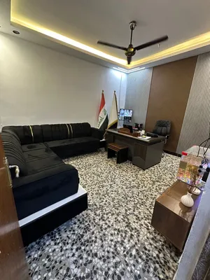 شركة مؤثثة بالكامل للبيع في الدورة ايجارها الشهري 550 الف فقط