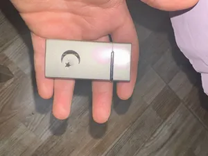 قداحه للبيع فضه