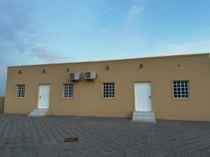 600 m2 More than 6 bedrooms Townhouse for Rent in Al Batinah Sohar