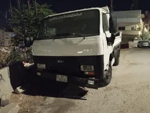 قلاب كيا تريد موديل 94 للبيع وبحالة جيدة