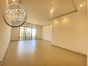 شقه جديدة للبيع الظهير مساحات 190م تشطيبات و ديكورات سوبر ديلوكس اطلالة جميلة بأسعار مميزة