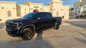 Gmc sierra at4 5.3 2022 ( GCC ) under warranty
