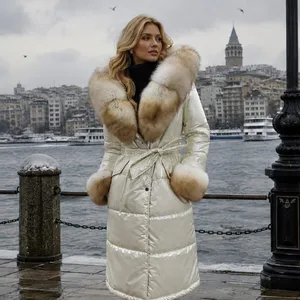 جاكيت شتوي فخم مع كابوشون فرو - Luxury Winter Coat with Fur Collar
