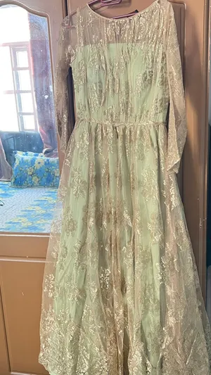 فستان سهرة