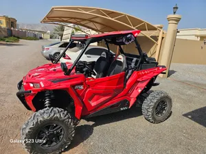 POLARIS RZR 1000 TURBO  ULTIMATE OFF-ROAD MACHINE! 2016 Model