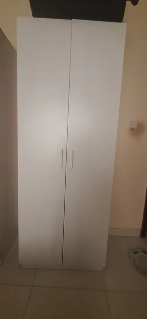 خزانه ايكيا للبيع ب 100
