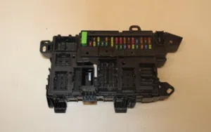 FORD F150 (15-20) INTERIOR FUSE BOX RELAY CONTROL FORD F150 SPARE PARTS