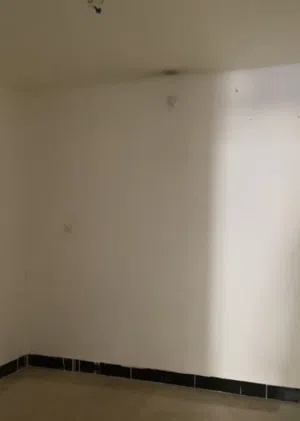 مشتمل للايجار كرادة داخل