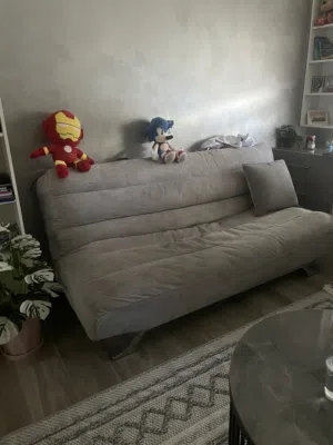 صوفأ بيد للبيع لون سكني