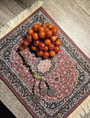 مسباح مسكي لعشاق الراهي مع شرابه انتيمون