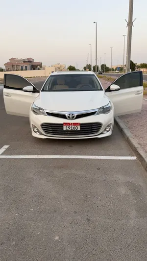 تويوتا أفالون 2013 V6 خليجي، ممشى 220 ألف كم، جاهزة ومستخدم شخصي