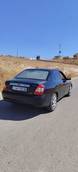 Hyundai XD ELANTRA