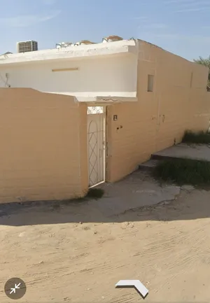 2500 m2 4 Bedrooms Townhouse for Sale in Sharjah Al Ghafeyah area