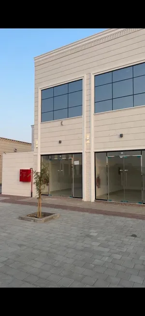 مكاتب و محلات للإيجار من المالك مباشرة